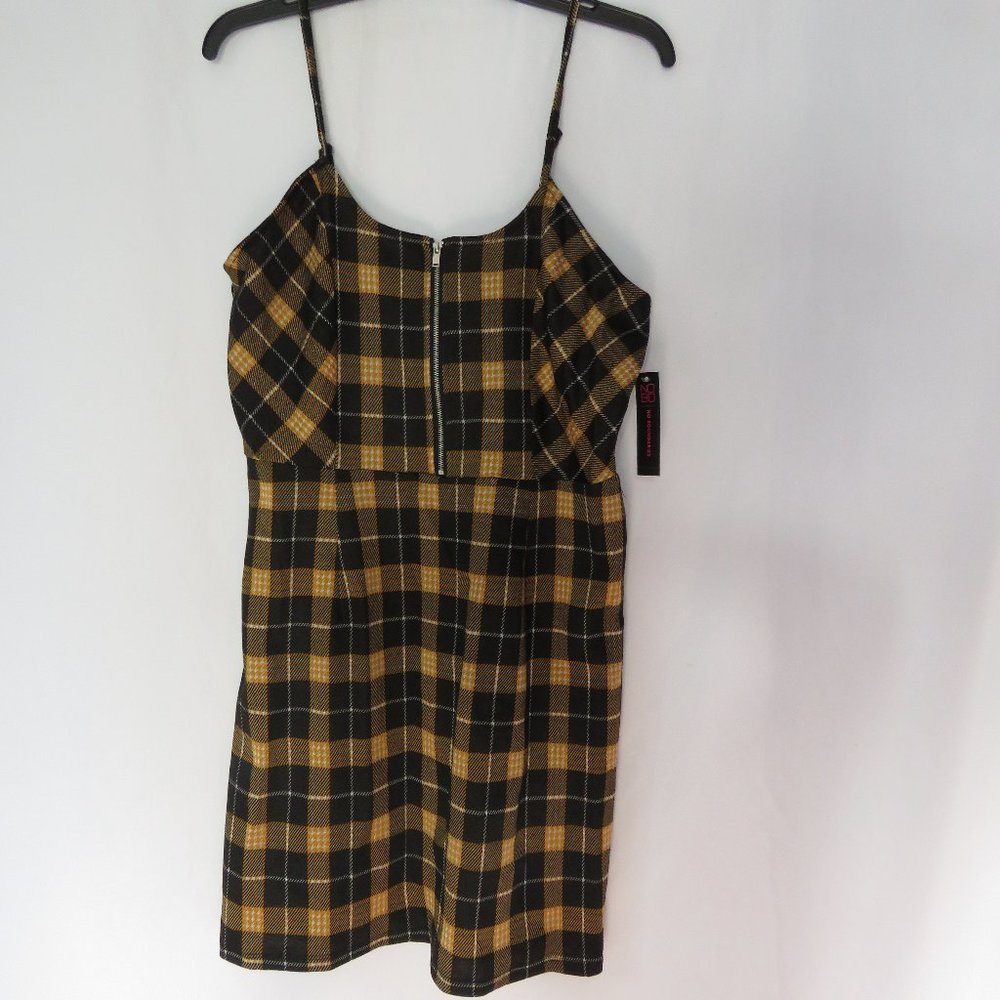 No Boundaries Juniors' Sleeveless Plaid Dress